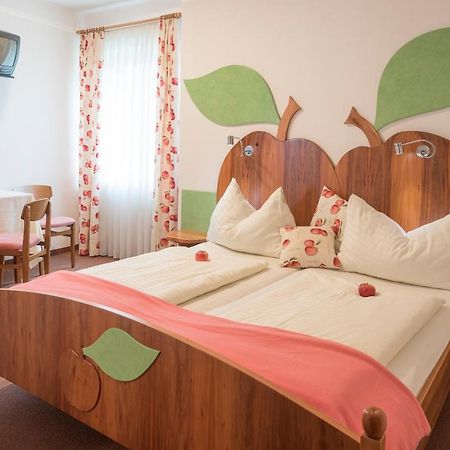 Wirtshaus Meissl Puch bei Weiz Esterno foto
